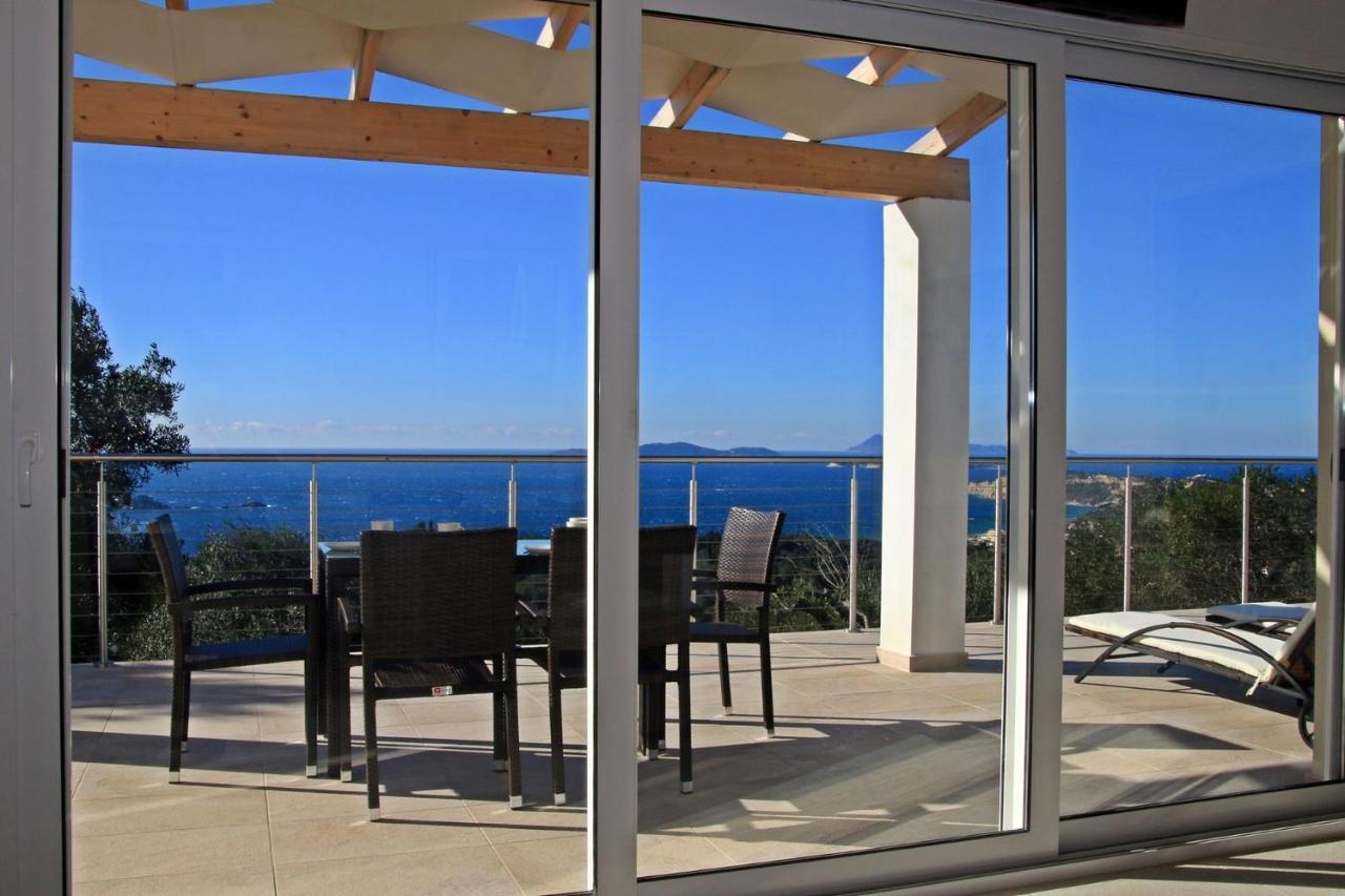 Sunset Sea View Villa 3 อายีโอส เยออร์ยิโอส ปากอน ภายนอก รูปภาพ